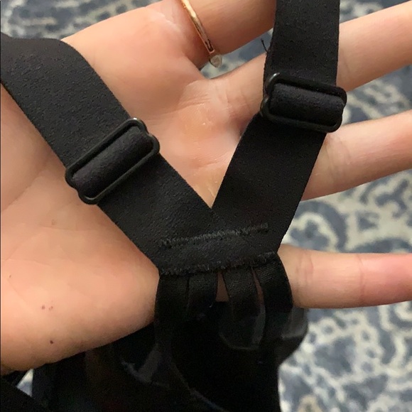 Victoria’s Secret Sport Bra - Picture 4 of 5